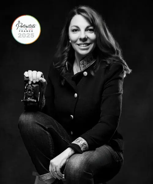Portrait deAnne-Catherine ELBERT-MALABAT, Portraitiste de France, photographe spécialisée dans le portrait en noir & blanc à La Teste et Arcachon.